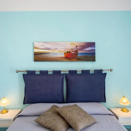 Moressa Little Apartment