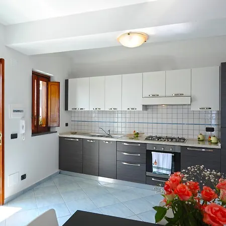 Moressa Little Apartment