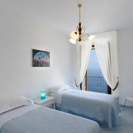 Apartment Moressa Little Praiano