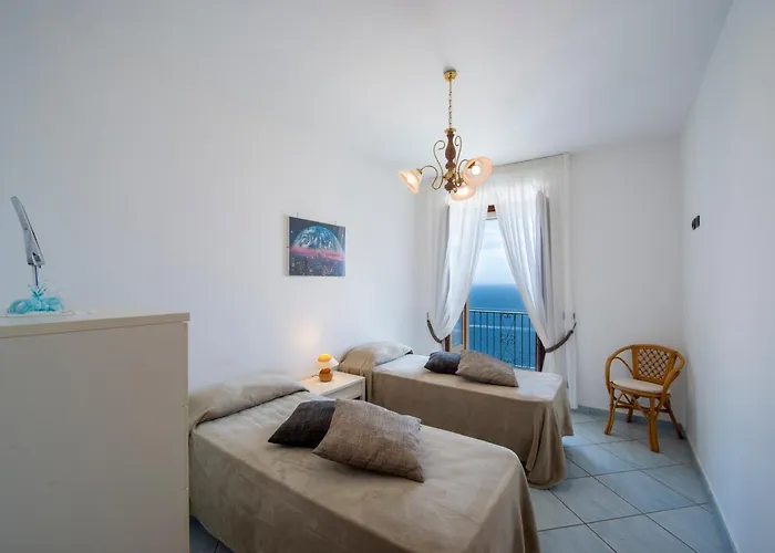 Apartment Moressa Little Praiano